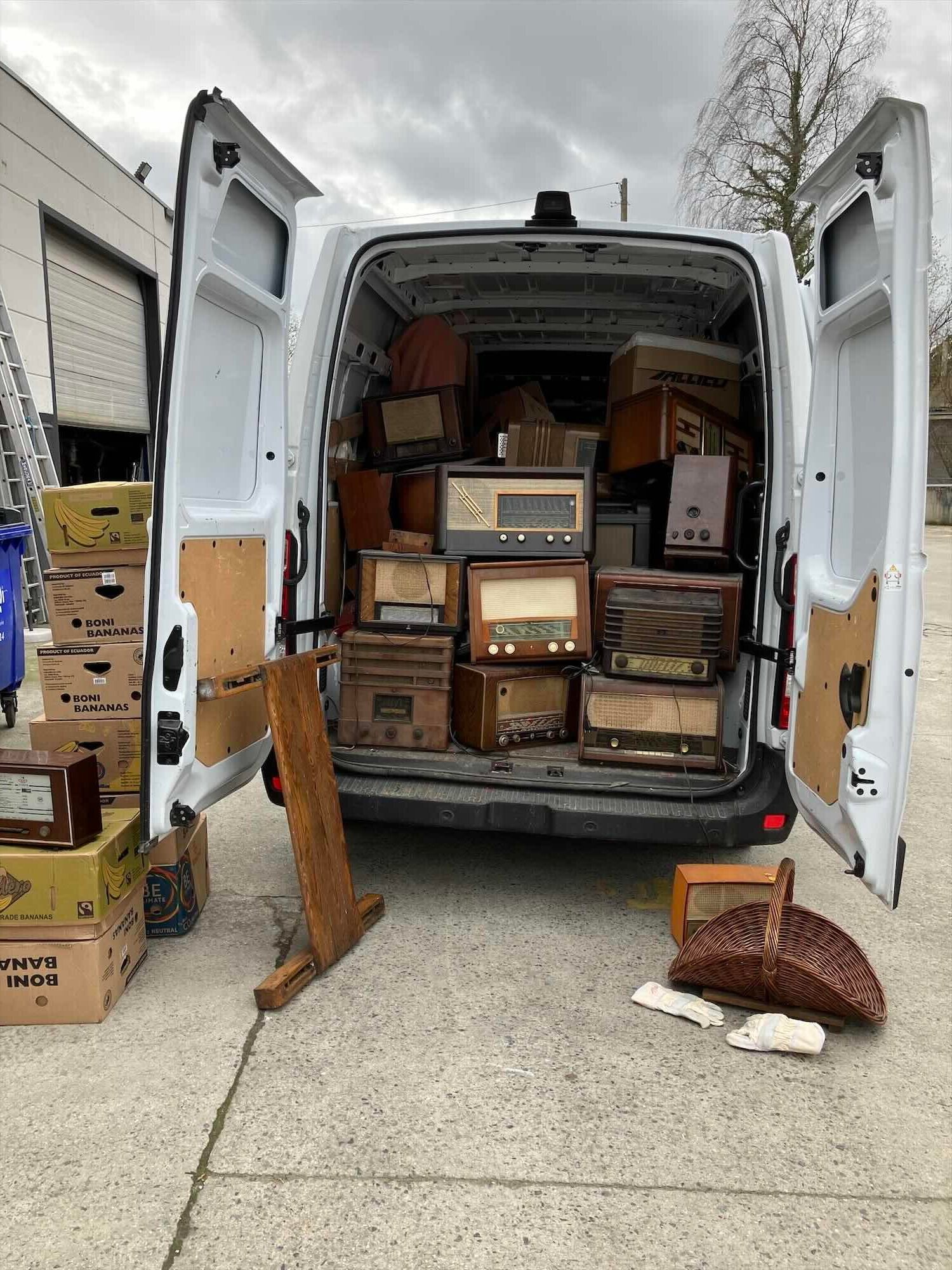 vide greniers camionnette brocantik druivenstreek