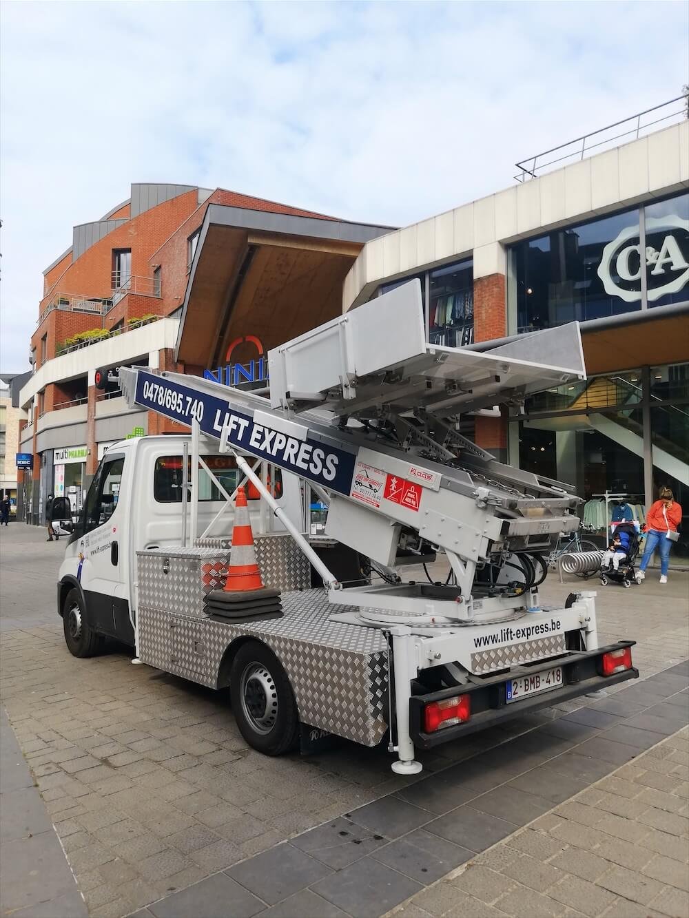 brocantik druivenstreek lift express